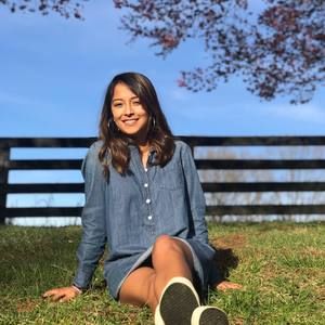 Meet your Posher, Dulce karina